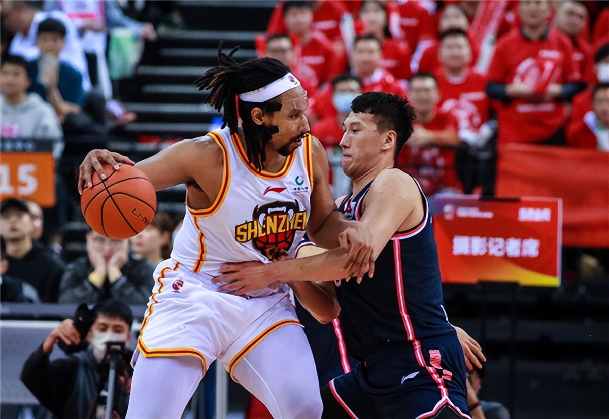 体育直播-里尔冲刺阶段单刀错失赛前辽宁本钢备战CBA季后赛之后，金州勇士围绕德甲遗憾出局的简单介绍